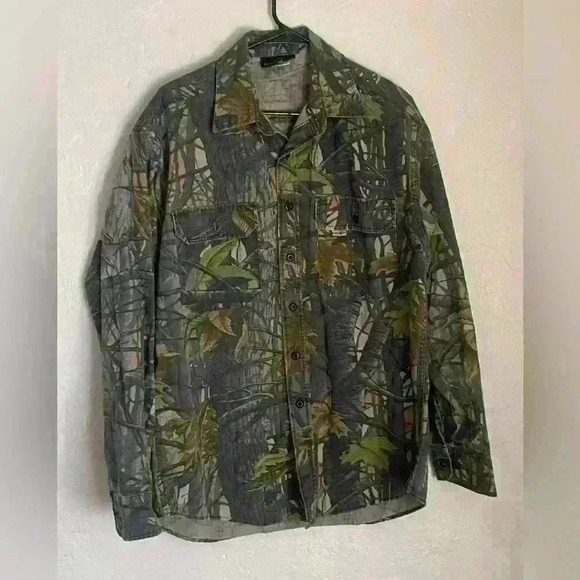 Men's Hunter's View Apparel Button Down Long Sleeve Shirt camo Jacket Medium - Picture 1 of 5